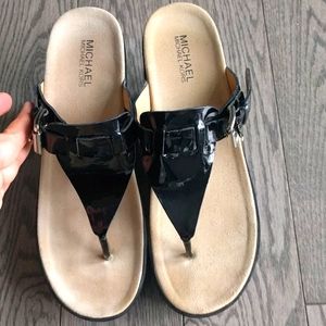 Nice performs by Michael Kors 🌸🌸🌸